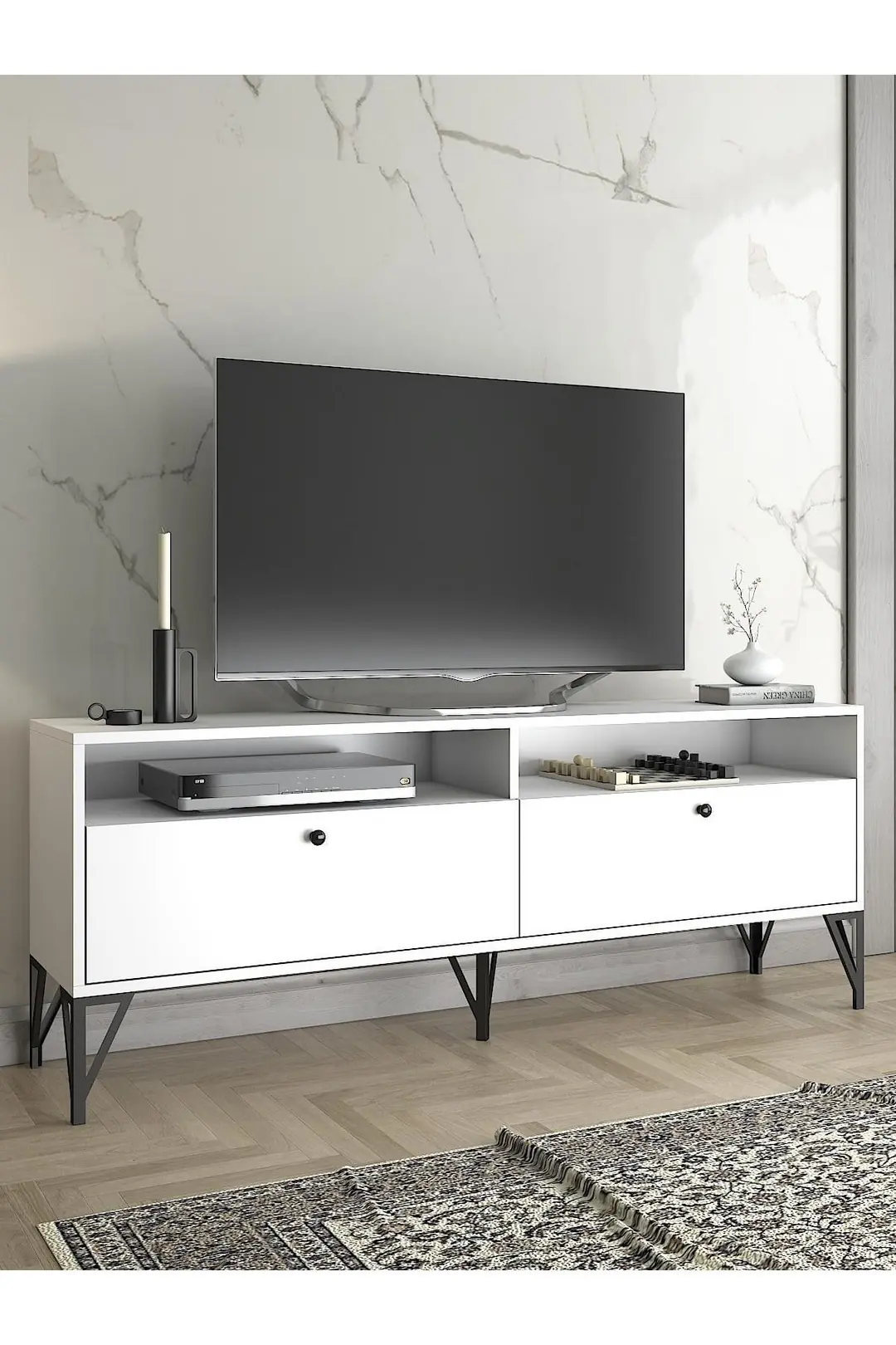 Astreo 160 Cm Metal Ayaklı Tv Ünitesi - Beyaz / Siyah Astreo 160 Cm Metal Ayaklı Tv Ünitesi - Beyaz / Siyah