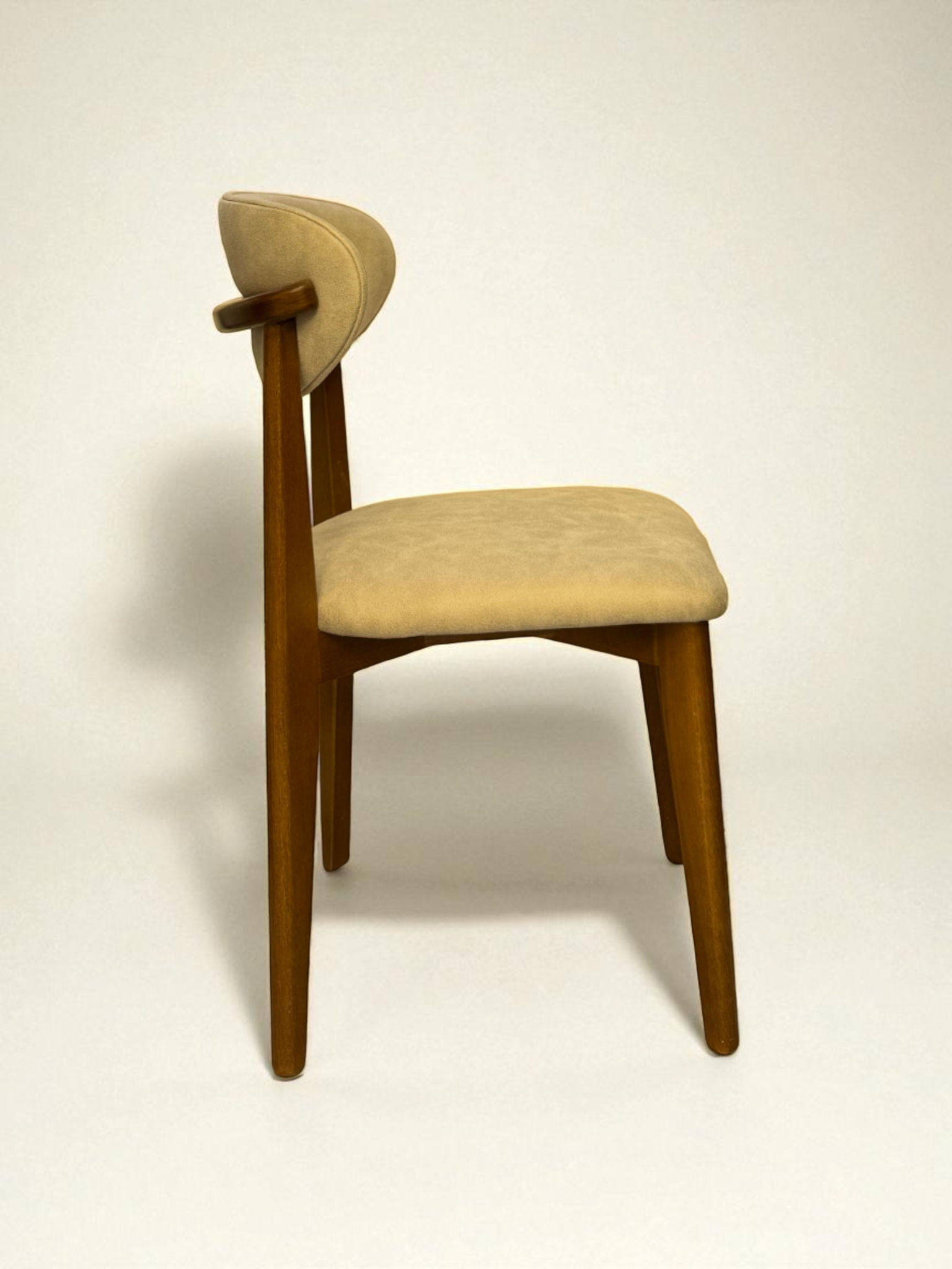 Sandalye - Ahşap Aras Sandalye - Ahşap Aras