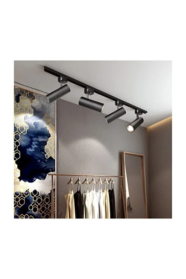 Siyah Kasa Ve Günışığı 4 Adet 270 Derece Dönen Led Ray Spot Lamba Siyah Kasa Ve Günışığı 4 Adet 270 Derece Dönen Led Ray Spot Lamba